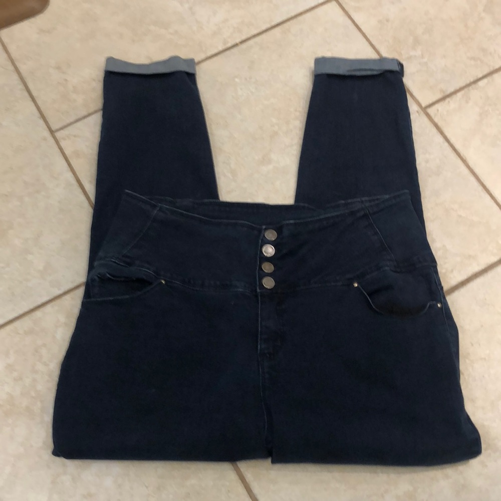 YMI High Waist Skinny Stretch Crop Size 18